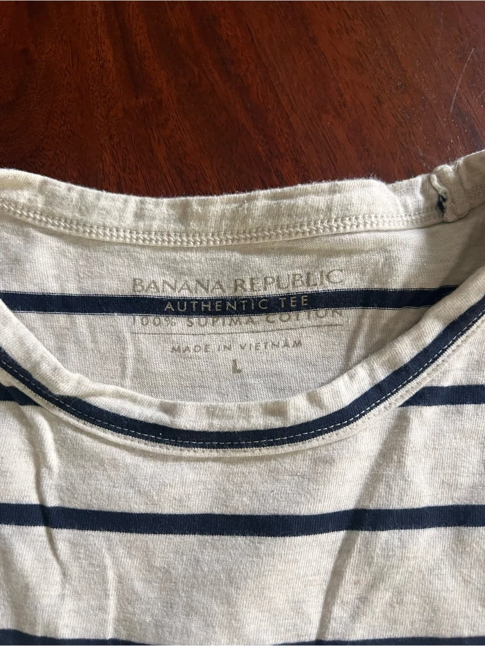 Men’s Banana Republic Striped T-Shirt | 100% Supima Cotton | Large | Cream Navy